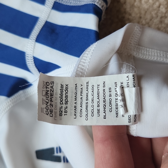 Nautica toddler boy swim set, size 2T, matching swim trunks and rashguard - Picture 6 of 11